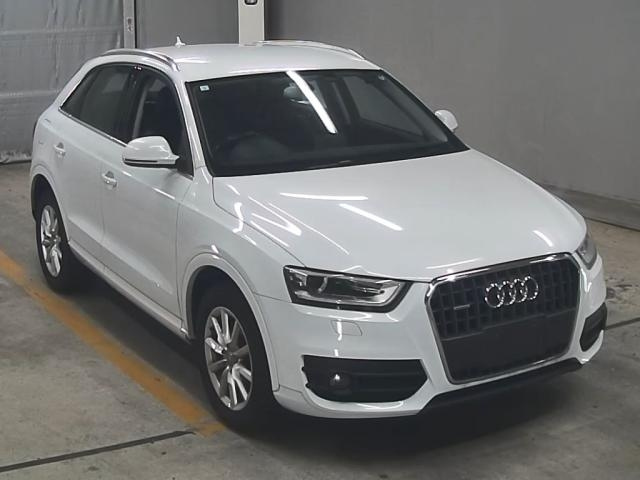 AUDI Q3 2015