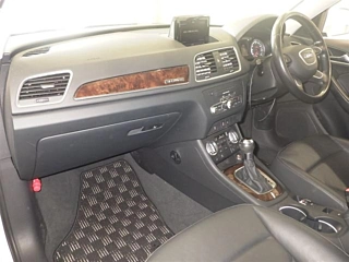AUDI Q3 2015