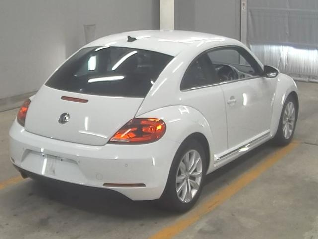 VOLKSWAGEN THE BEETLE 2014