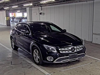MERCEDES BENZ GLA CLASS 2017