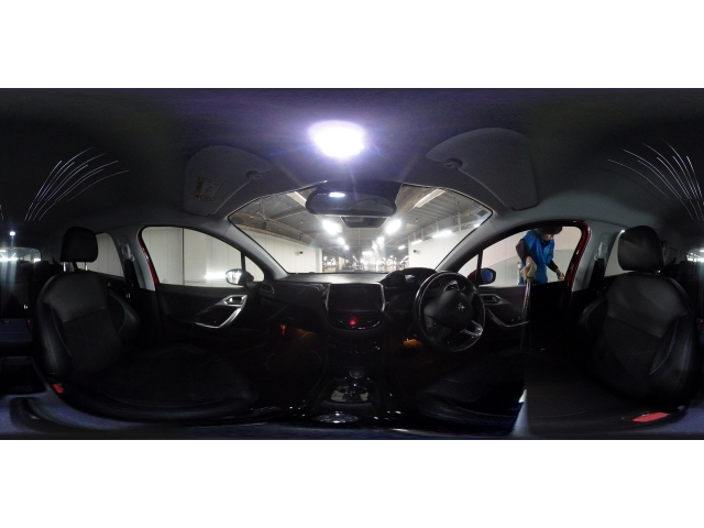 PEUGEOT 2008 2017