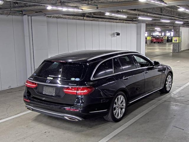 MERCEDES BENZ E CLASS WAGON 2018