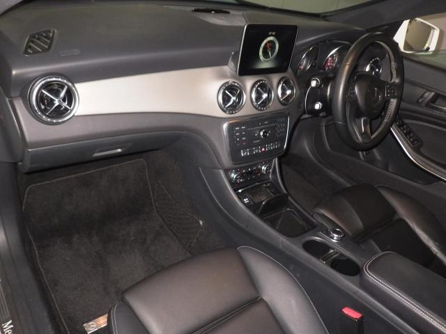 MERCEDES BENZ CLA CLASS 2017