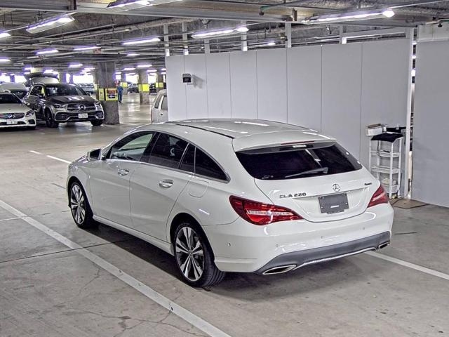 MERCEDES BENZ CLA CLASS 2017