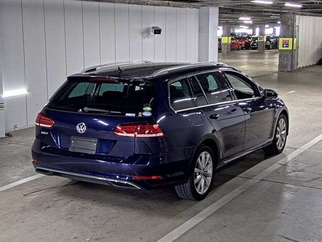 VOLKSWAGEN GOLF VARIANT 2019