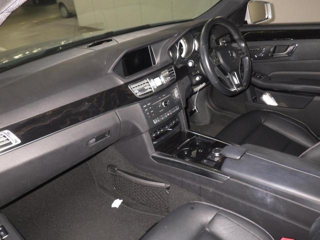 MERCEDES BENZ E CLASS 2015