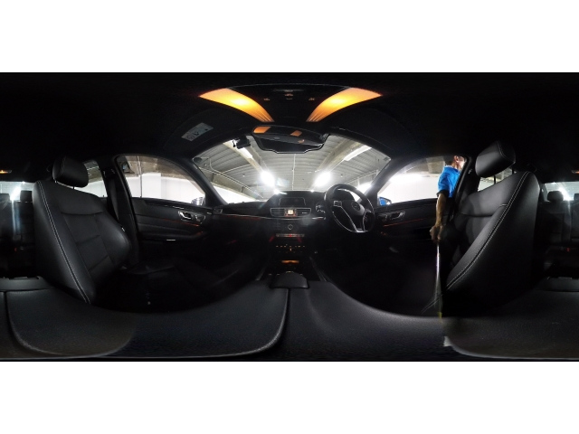 MERCEDES BENZ E CLASS 2015