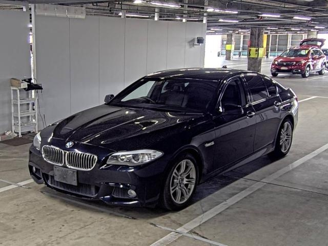 BMW 5 SERIES 2012
