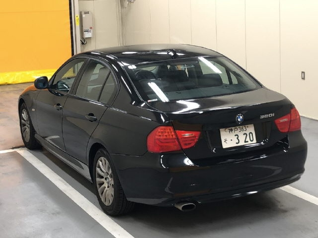 BMW 3 SERIES 2009