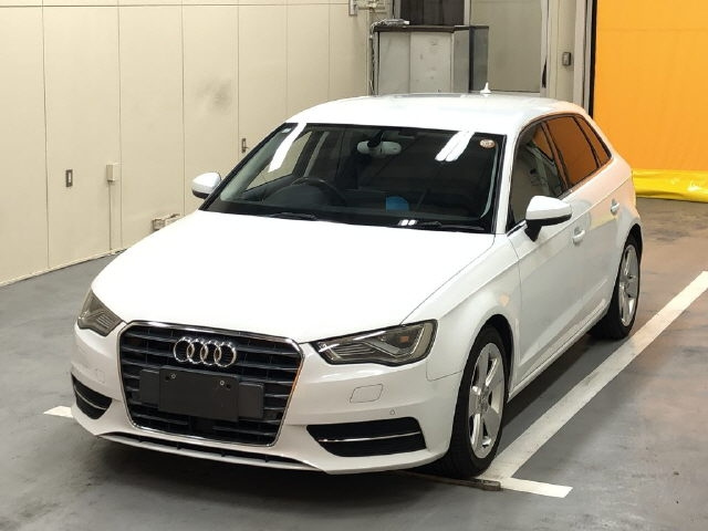 AUDI A3 2015