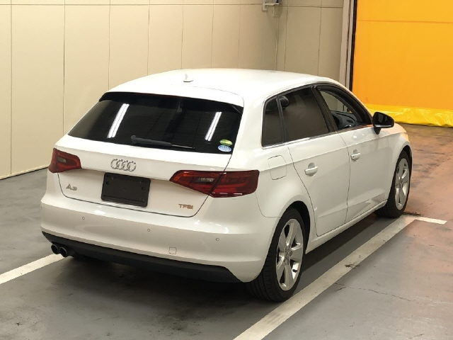 AUDI A3 2015