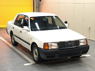 TOYOTA CROWN COMFORT 2013