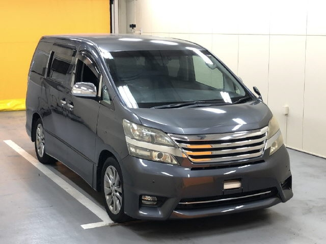 TOYOTA VELLFIRE 2011