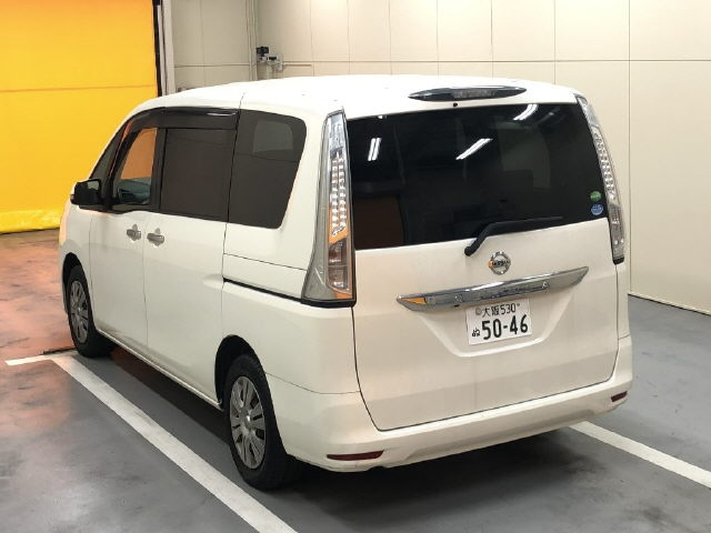 NISSAN SERENA 2014