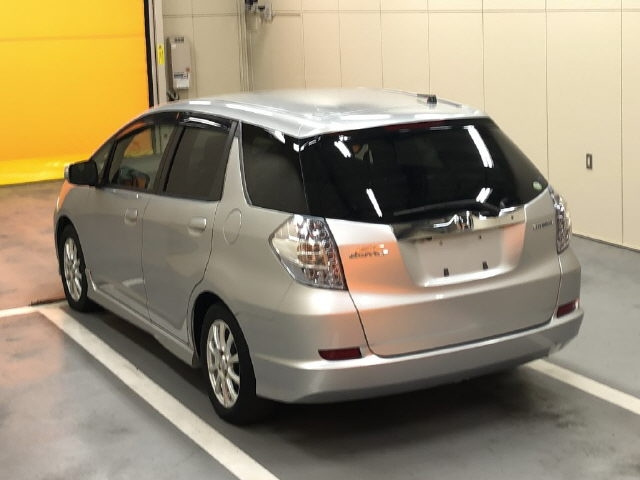 HONDA FIT SHUTTLE 2012