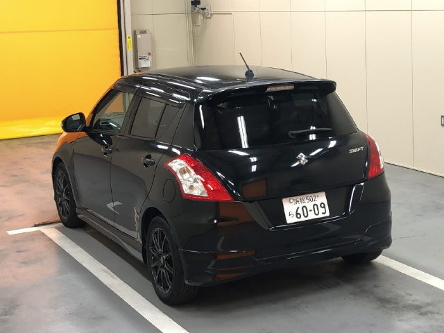 SUZUKI SWIFT 2012