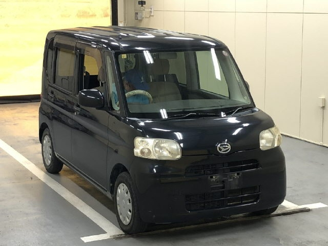 DAIHATSU TANTO 2008
