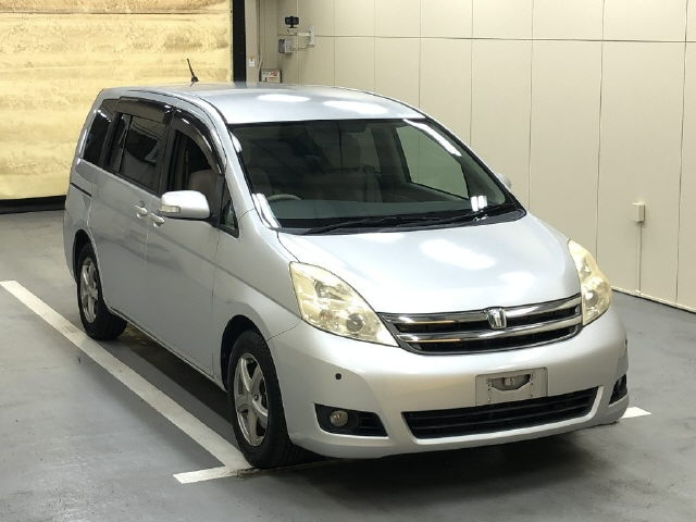 TOYOTA ISIS 2008