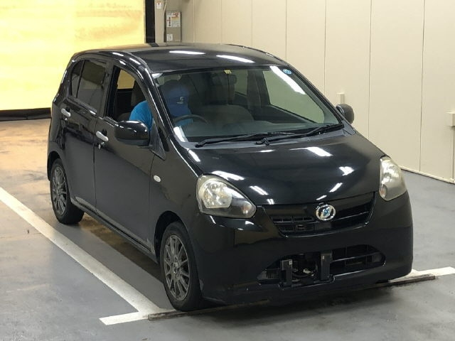 DAIHATSU MIRA E S 2011