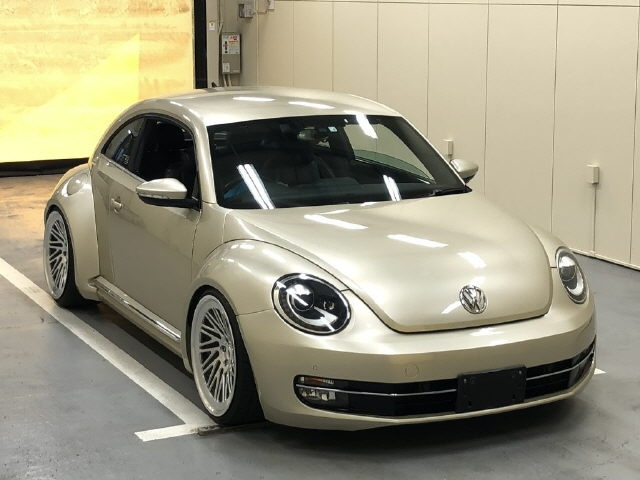 VOLKSWAGEN THE BEETLE 2014
