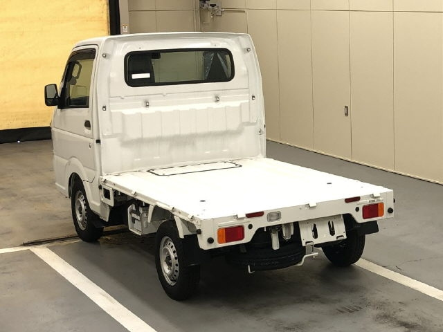 NISSAN CLIPPER TRUCK 2024