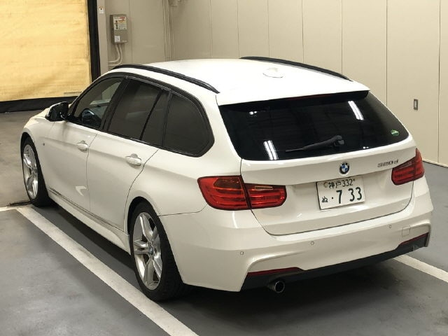 BMW 3 SERIES 2013