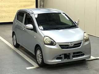 DAIHATSU MIRA E S 2011