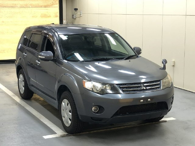 MITSUBISHI OUTLANDER 2011