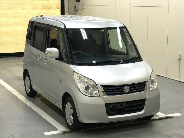 SUZUKI PALETTE 2012
