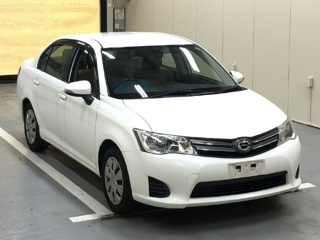 TOYOTA COROLLA AXIO 2014