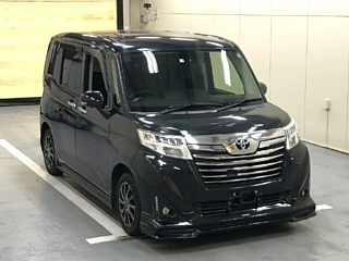 TOYOTA ROOMY 2018