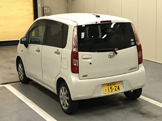 DAIHATSU MOVE 2011