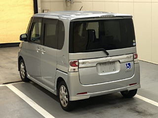 DAIHATSU TANTO 2008