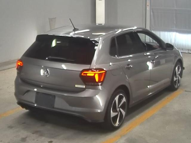 VOLKSWAGEN POLO 2020