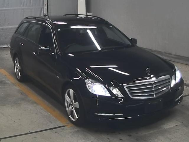 MERCEDES BENZ E CLASS WAGON 2011