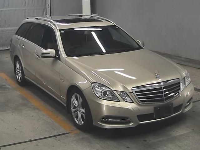 MERCEDES BENZ E CLASS WAGON 2011