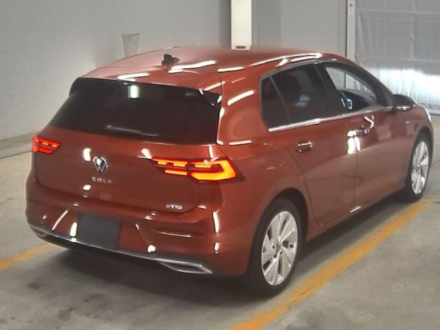 VOLKSWAGEN GOLF 2021