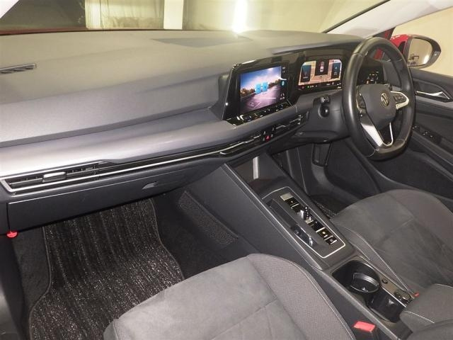 VOLKSWAGEN GOLF 2021