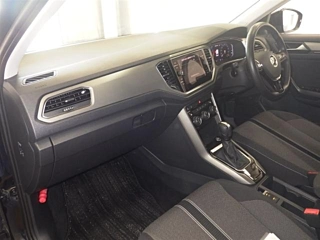 VOLKSWAGEN T-ROC 2022
