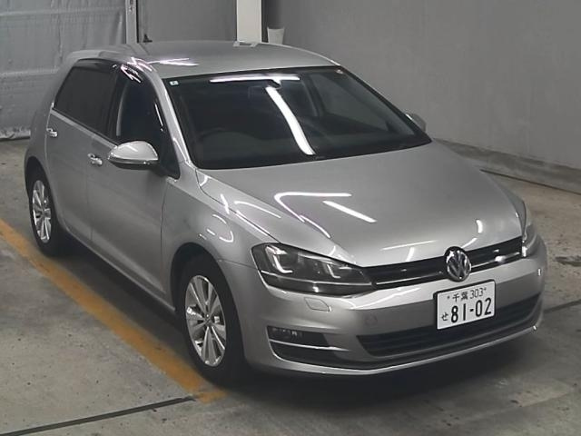 VOLKSWAGEN GOLF 2014