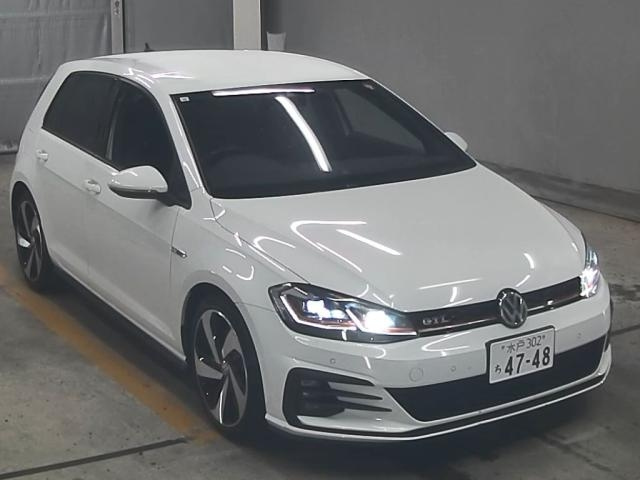 VOLKSWAGEN GOLF 2017