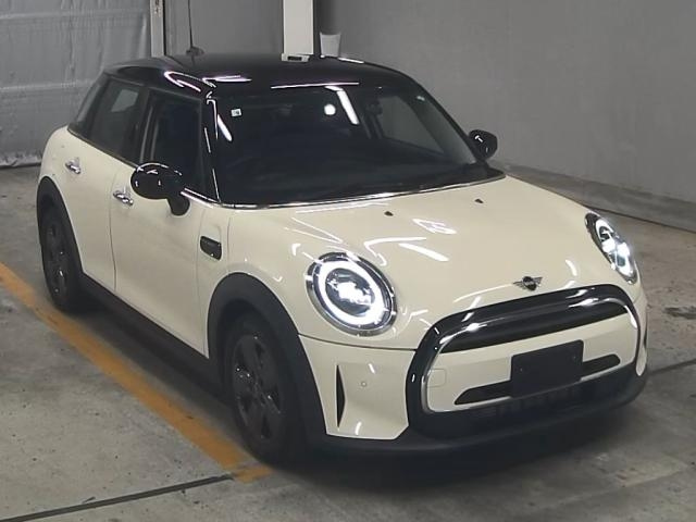 BMW MINI 2021