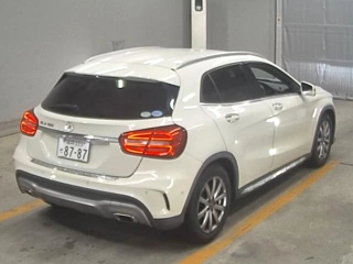 MERCEDES BENZ GLA CLASS 2016