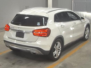 MERCEDES BENZ GLA CLASS 2015