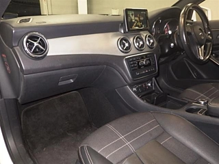 MERCEDES BENZ GLA CLASS 2015