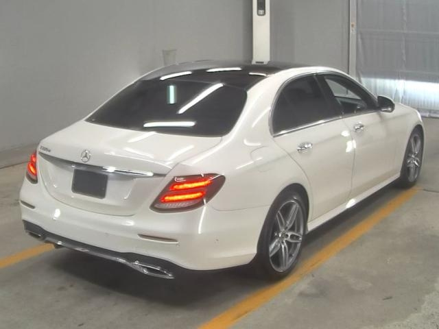 MERCEDES BENZ E CLASS 2018