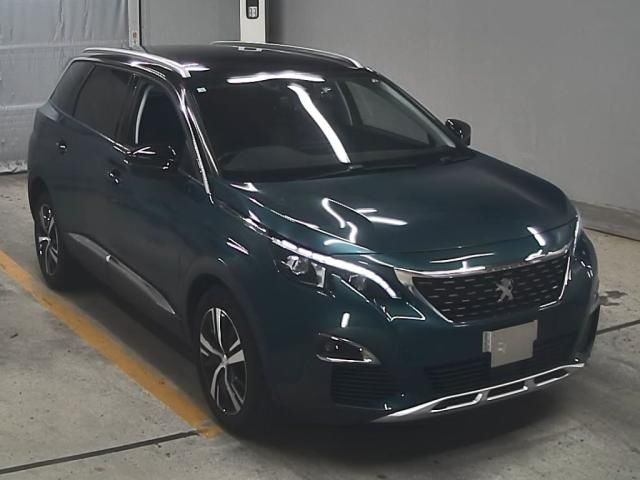 PEUGEOT 5008 2018