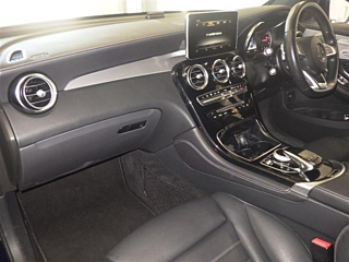 MERCEDES BENZ GLC CLASS 2017