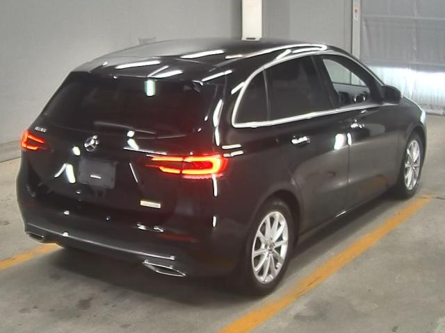 MERCEDES BENZ B CLASS 2019