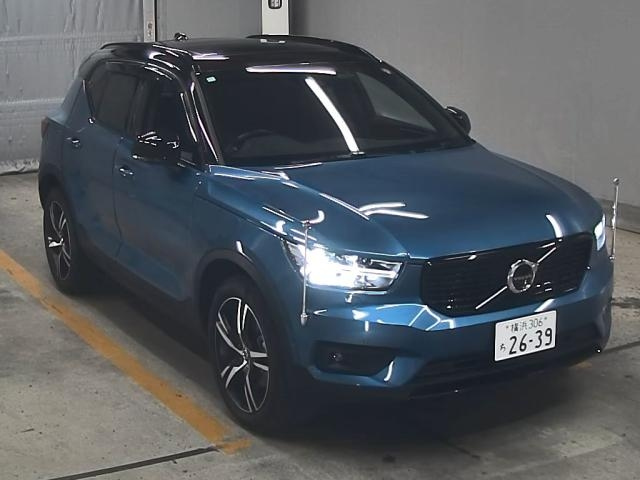 VOLVO XC40 2020